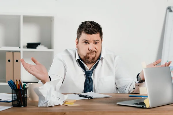 Iratkezelési szabályzat – mi mindent tartalmaz egy ilyen dokumentum?